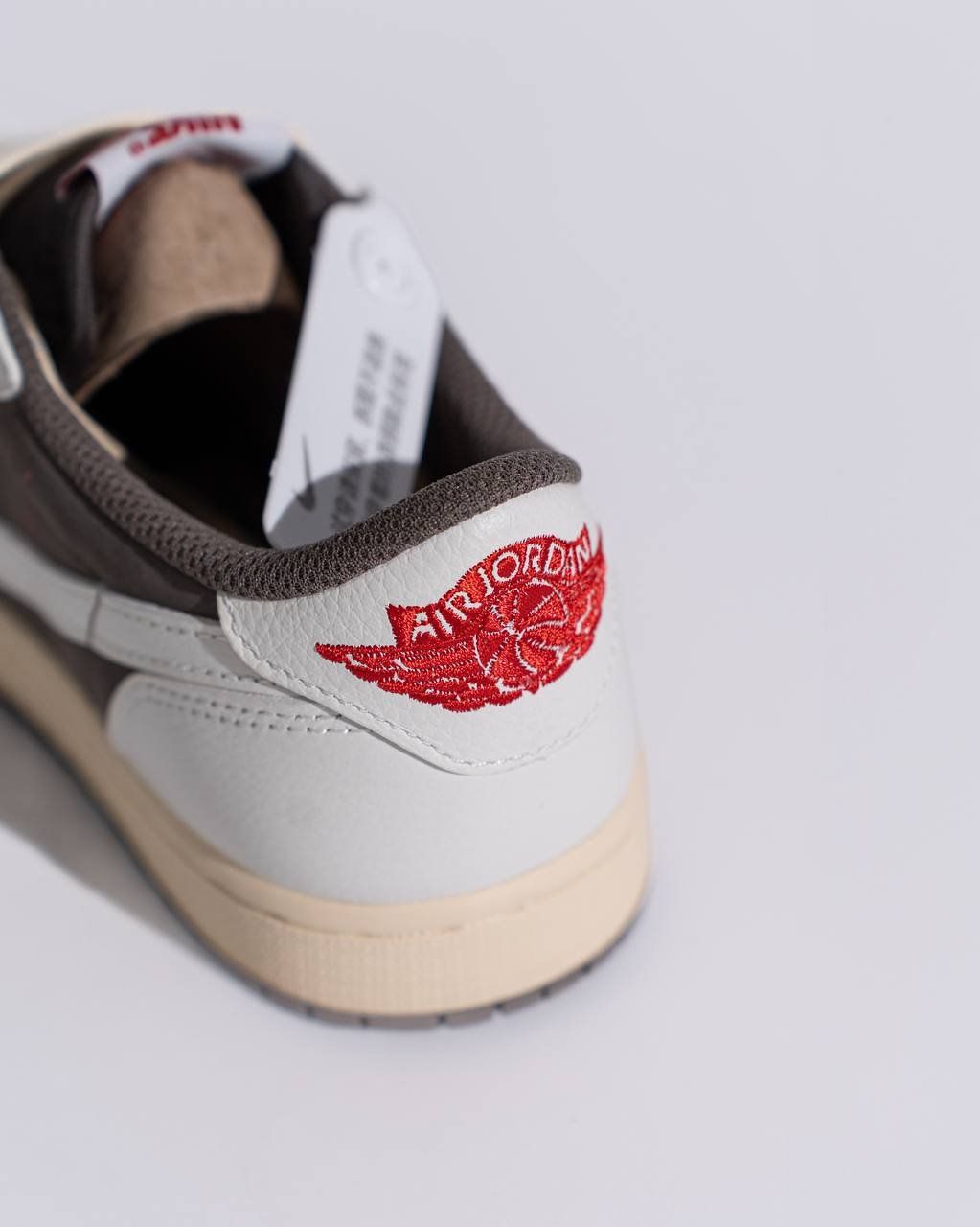 Air Jordan 1 Low Travis Scott Reverse Mocha