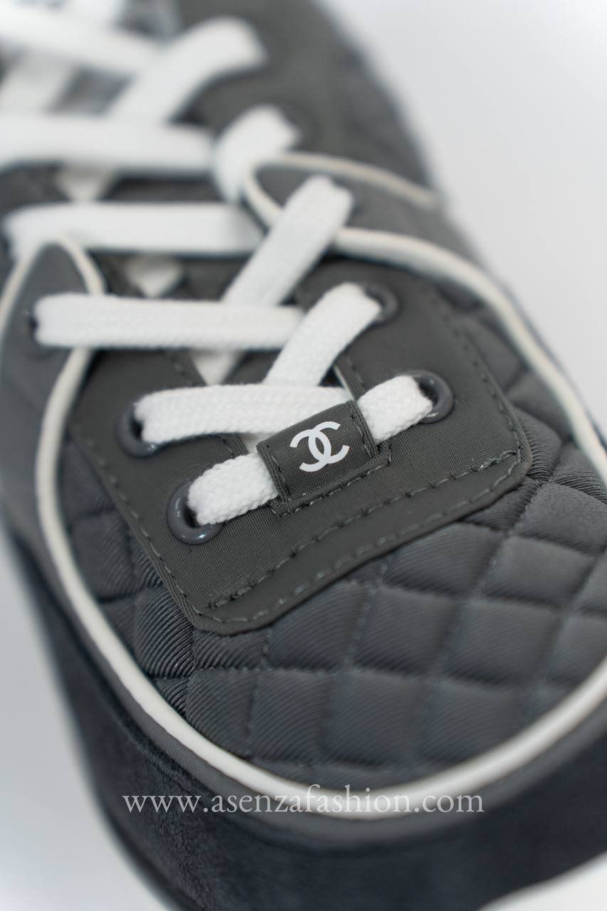 chanel runners