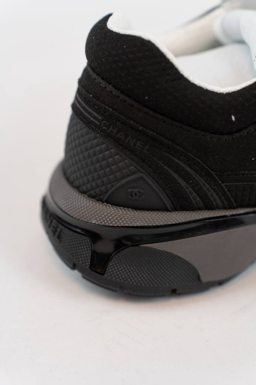Channel sneakers zwart