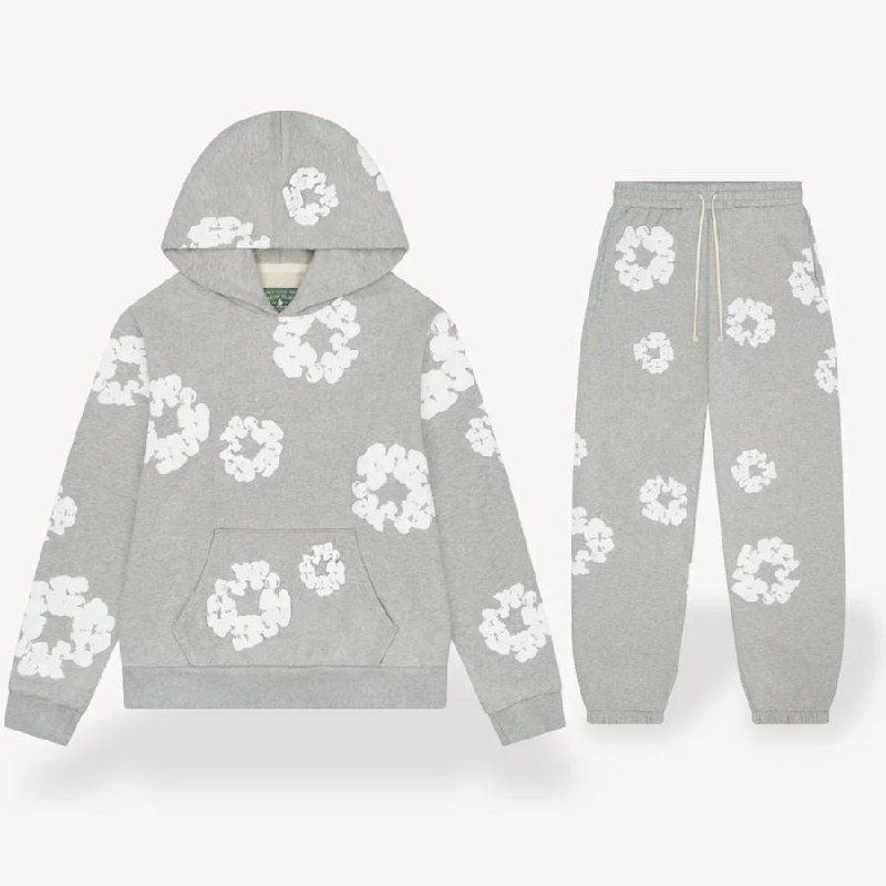 denim tears trainingspak
Grey