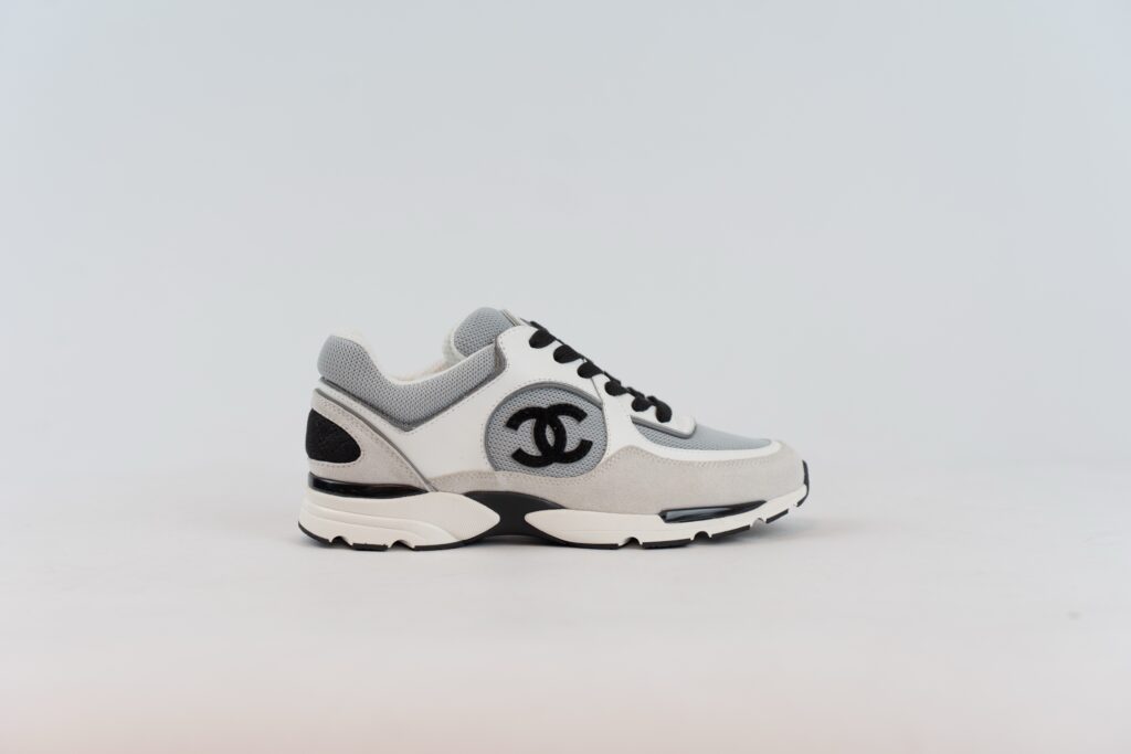 Chanel runners