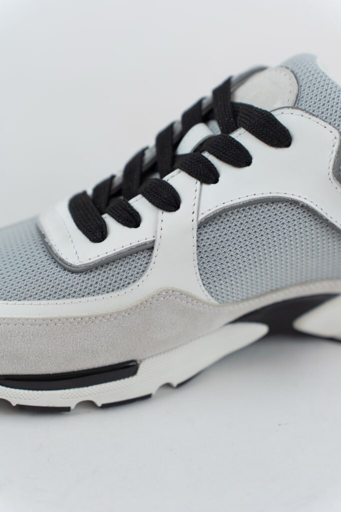 Chanel runners