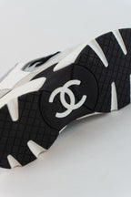 Chanel runners