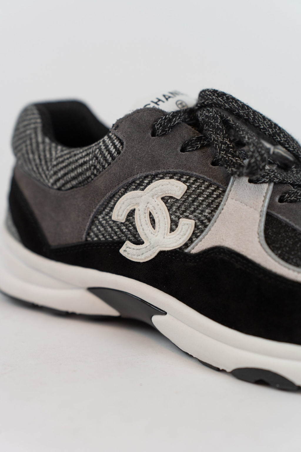 chanel runners