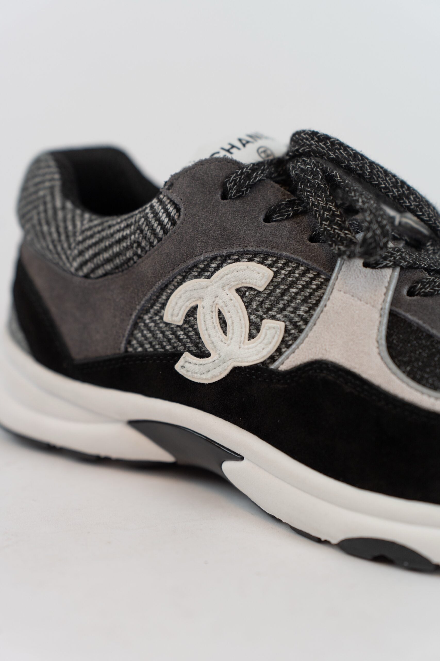 chanel runners