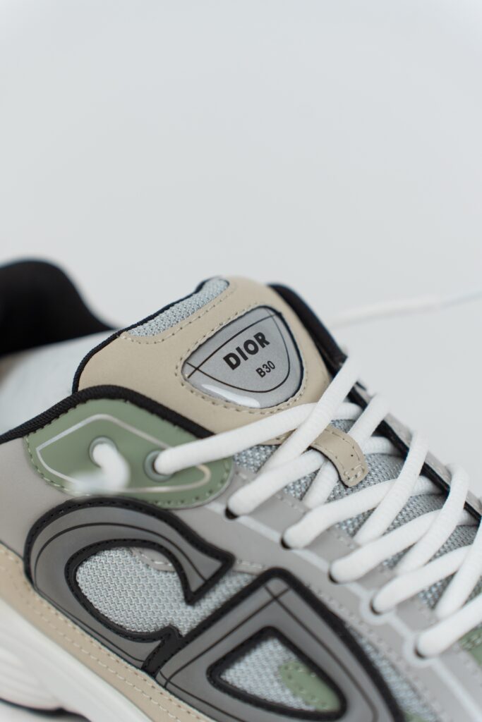 Dior b30