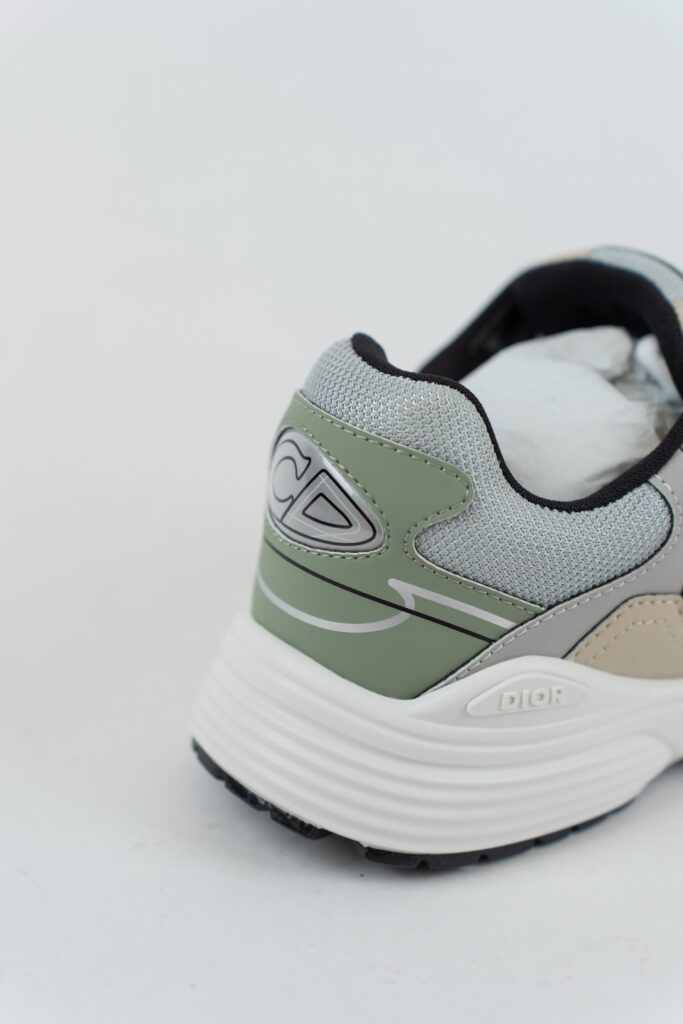 Dior b30