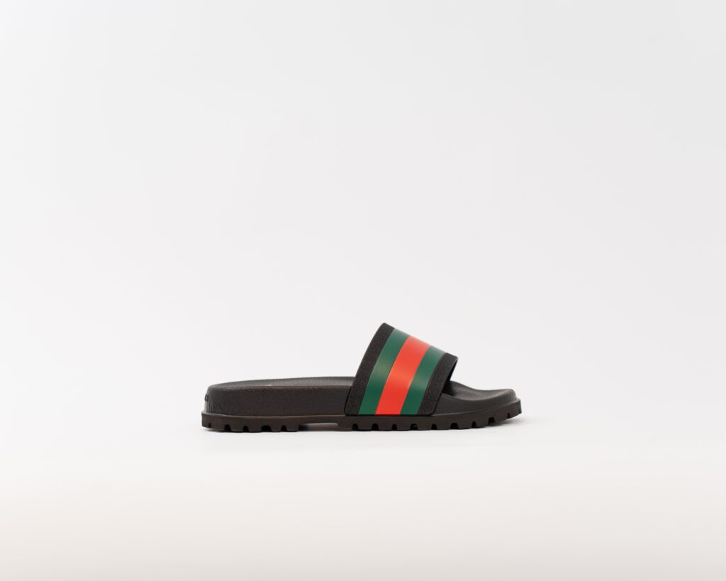 gucci flip flops