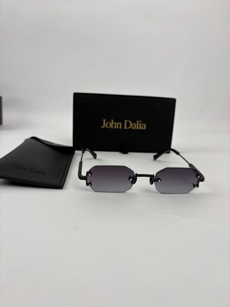 John Dalia bril