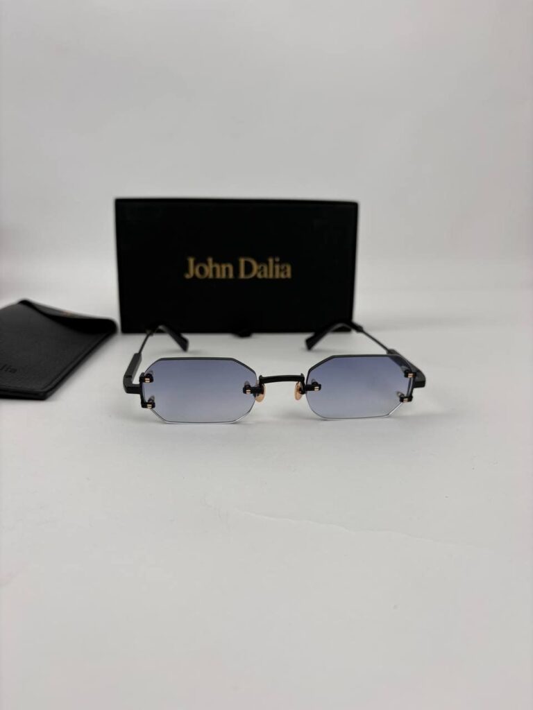John Dalia bril