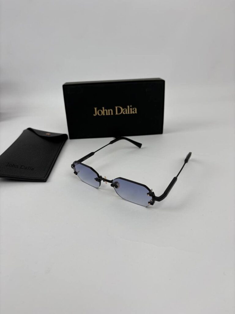 John Dalia bril