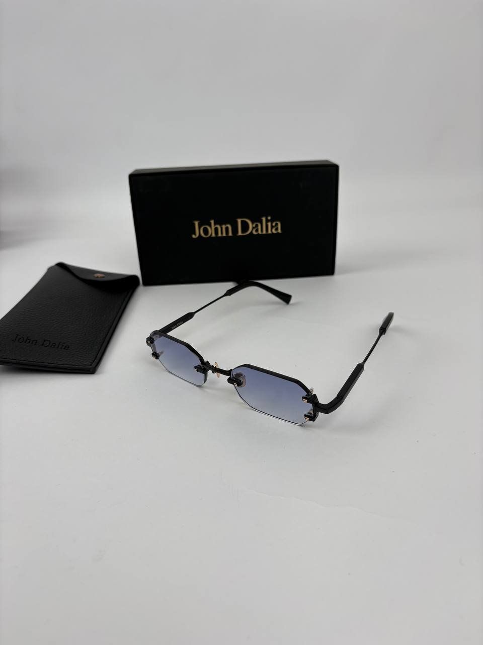 John Dalia bril
