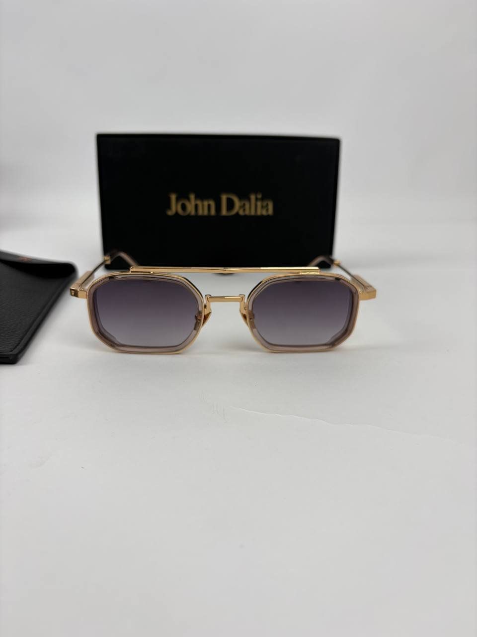 John Dalia bril