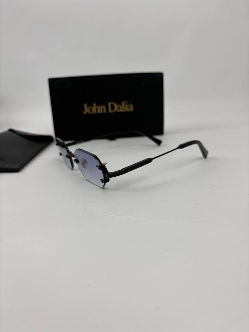 John Dalia bril