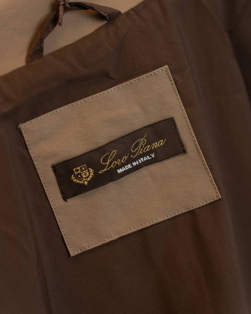 loro piana bodywarmer