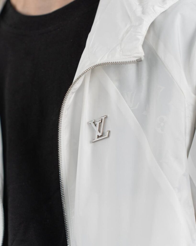 louis vuitton zomerjas wit