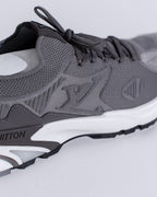 LV Runner Tatic Sneaker
Grijs