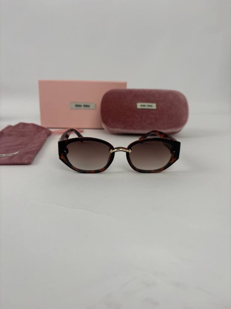 miu miu zonnebril dames