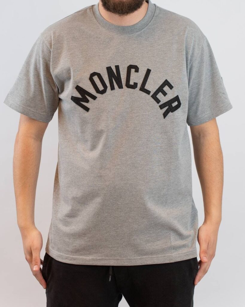 Moncler t-shirt grijs
