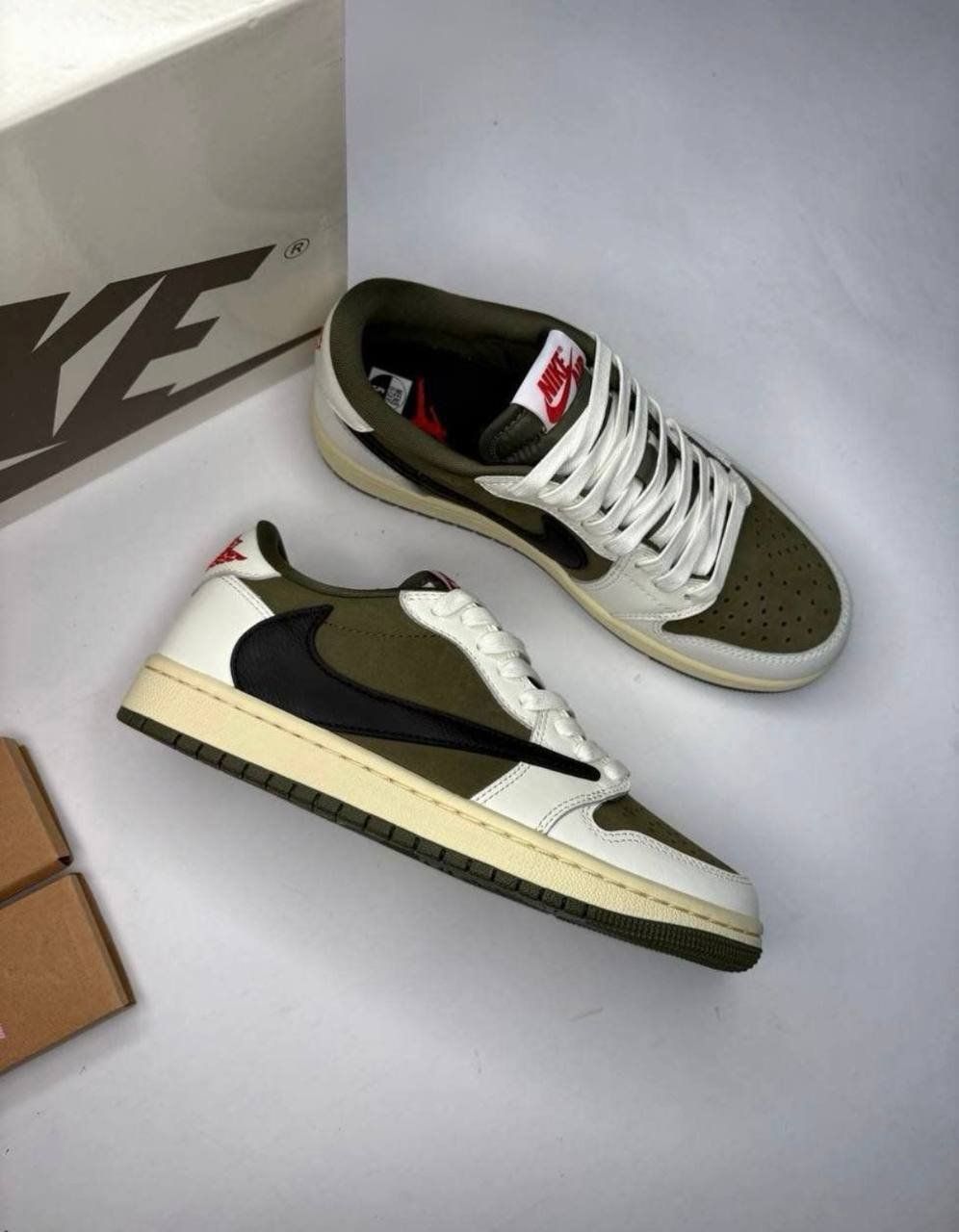 Nike Air Jordan 1 Low Travis Scott Medium Olive