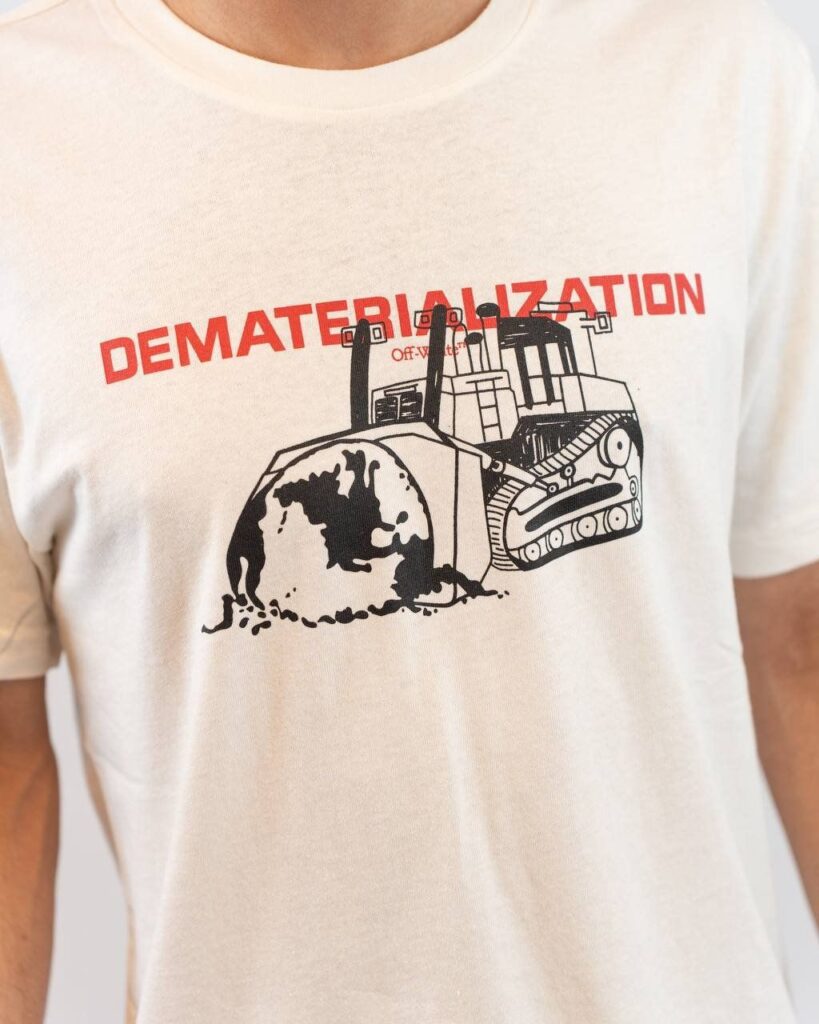 Off white t-shirt wit