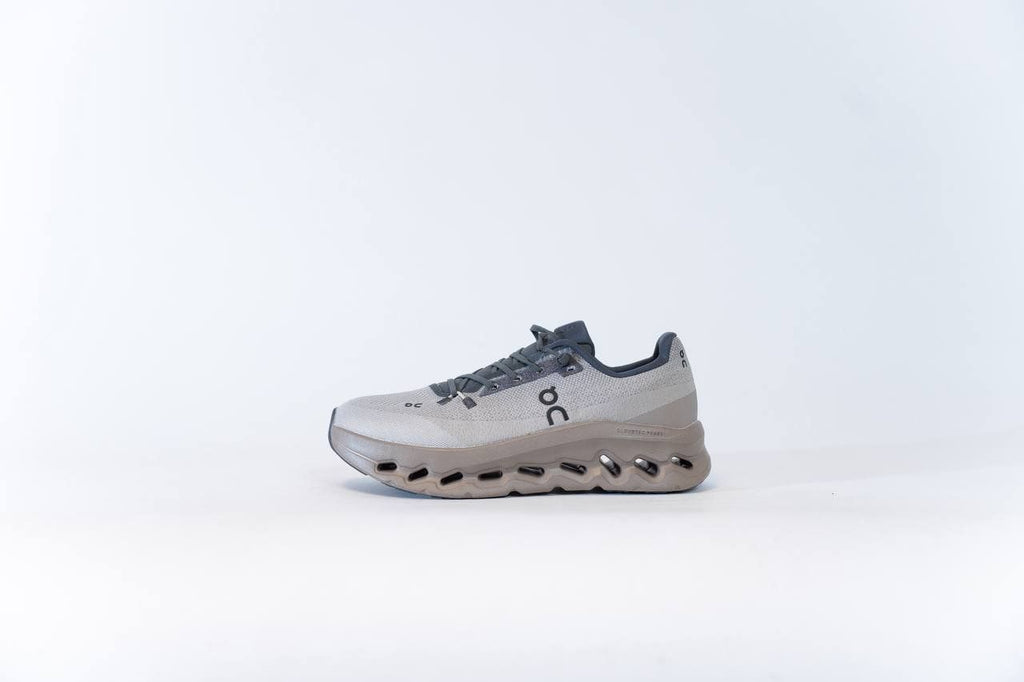 on cloud sneakers let op zonder doos