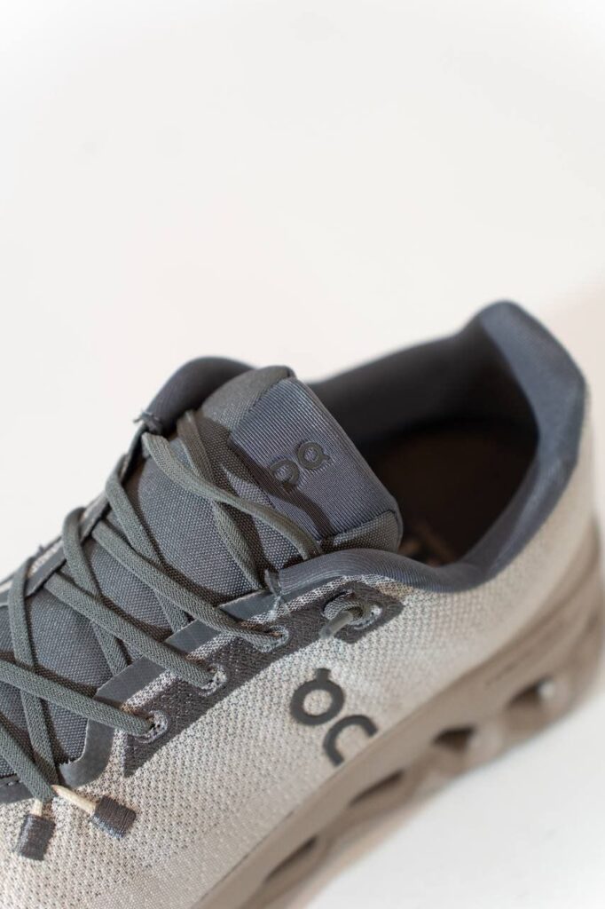 on cloud sneakers let op zonder doos