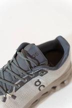 on cloud sneakers let op zonder doos