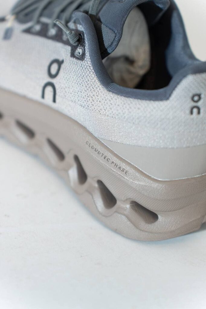 on cloud sneakers let op zonder doos