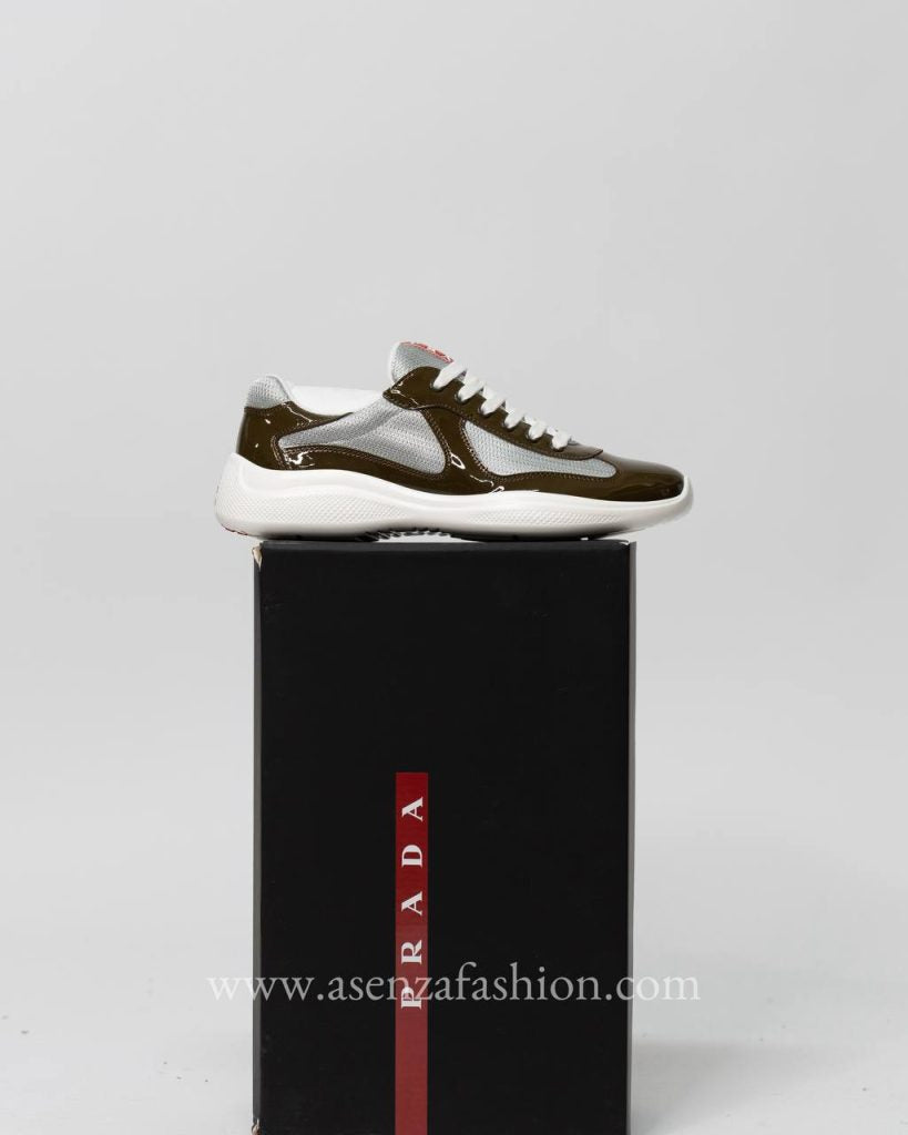 Prada cups olijf groen